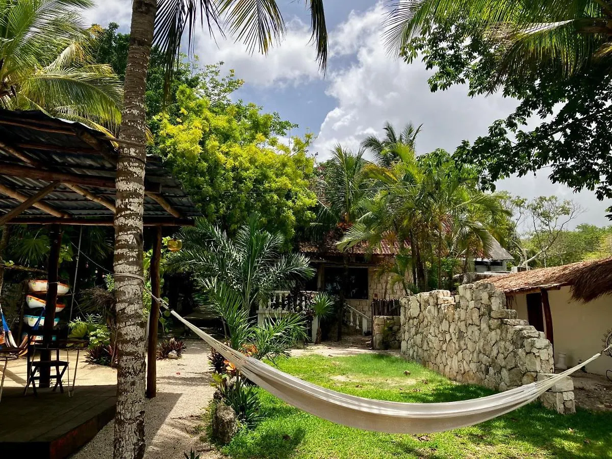 Tortuga Bacalar Bed & Breakfast