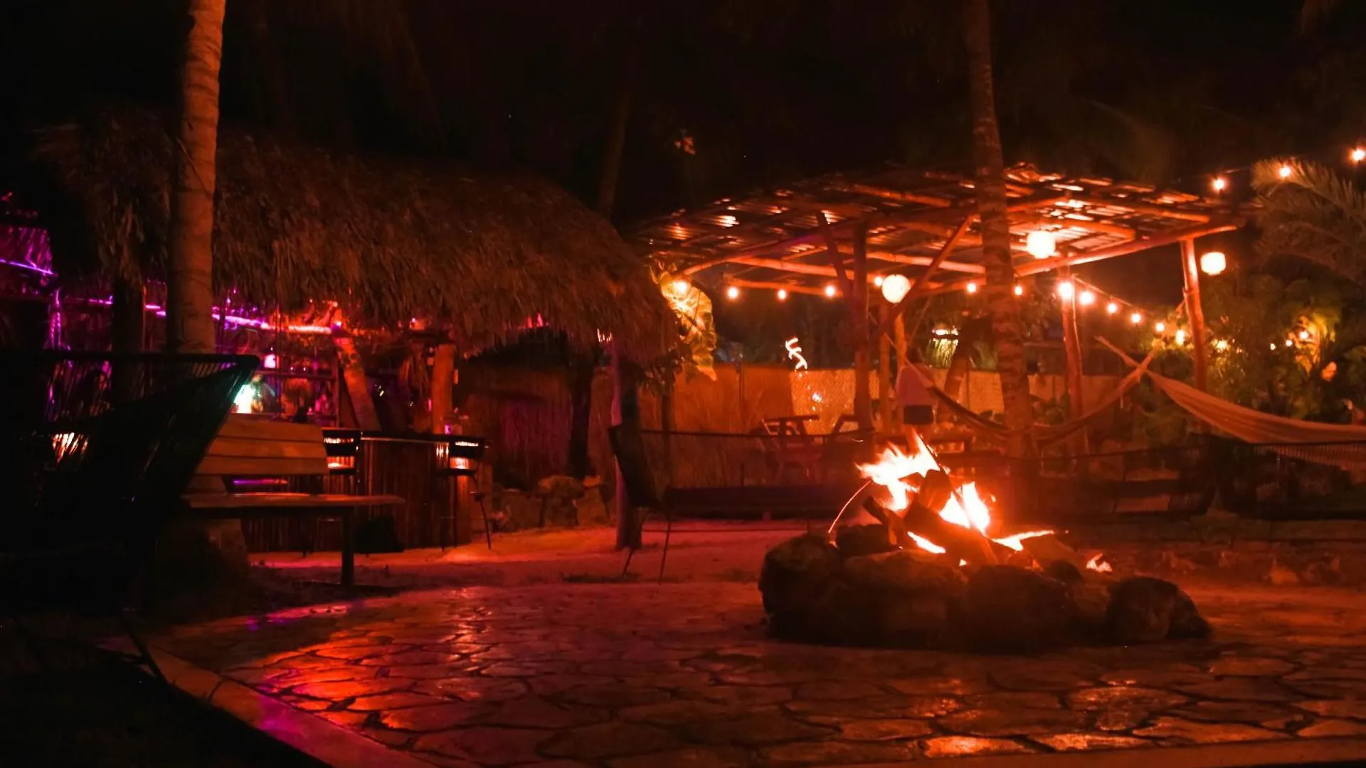 Tortuga Bacalar Bed & Breakfast Mexico