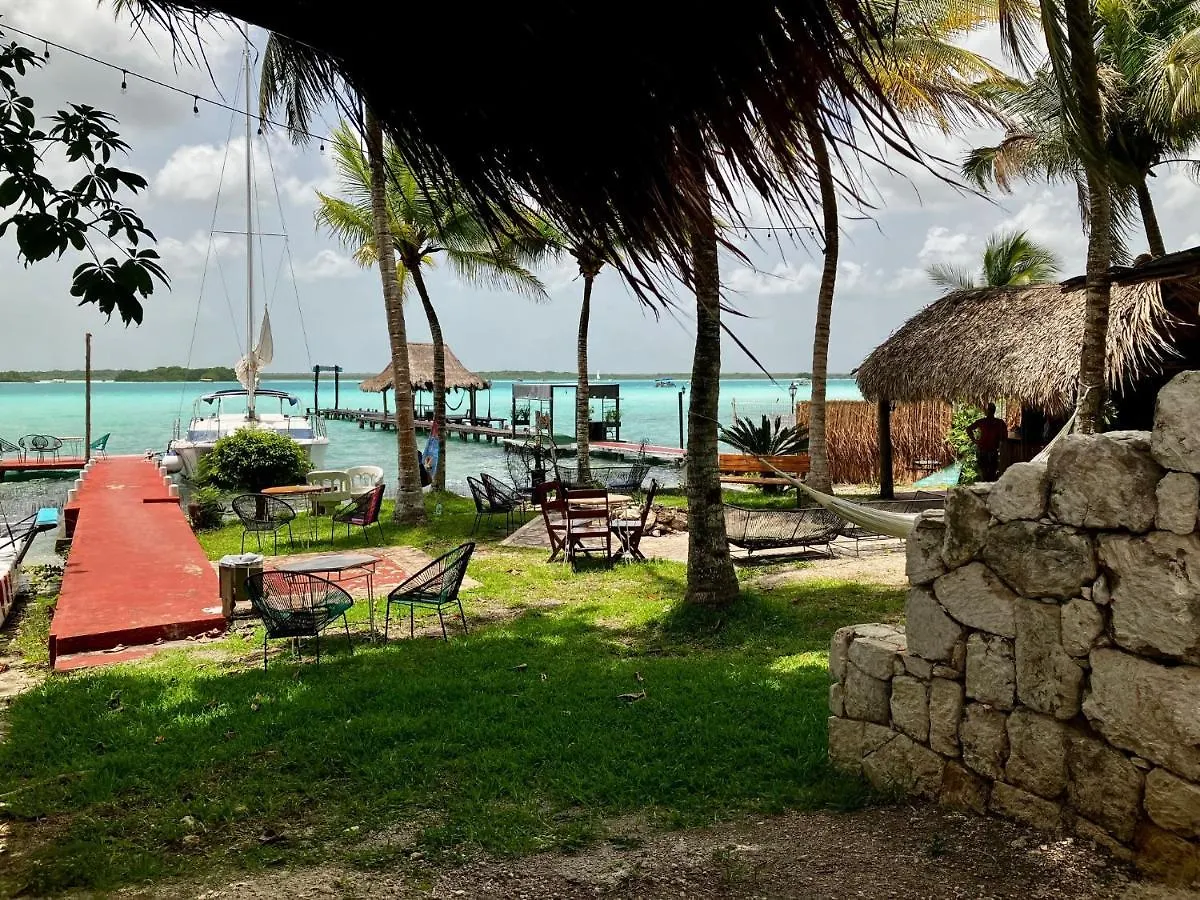 Tortuga Bacalar Bed & Breakfast