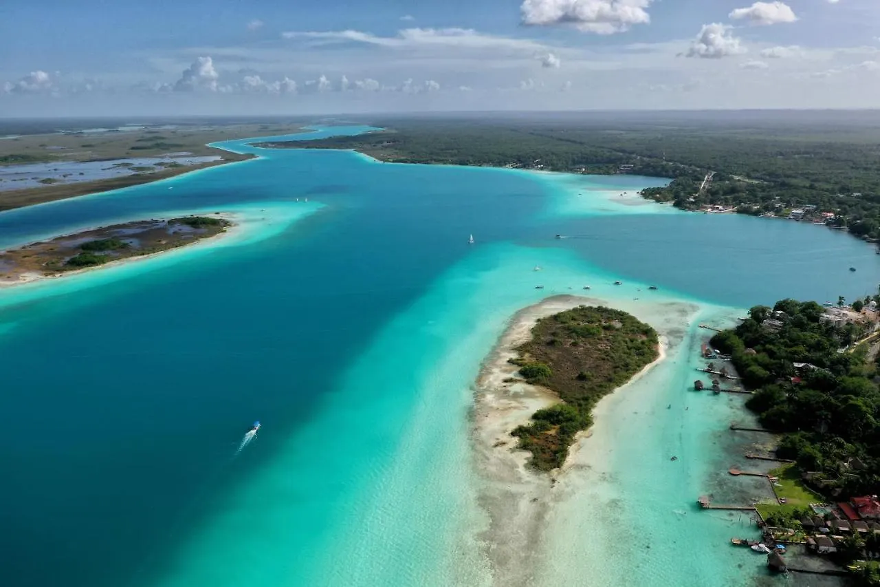 Tortuga Bacalar Bed & Breakfast Meksika